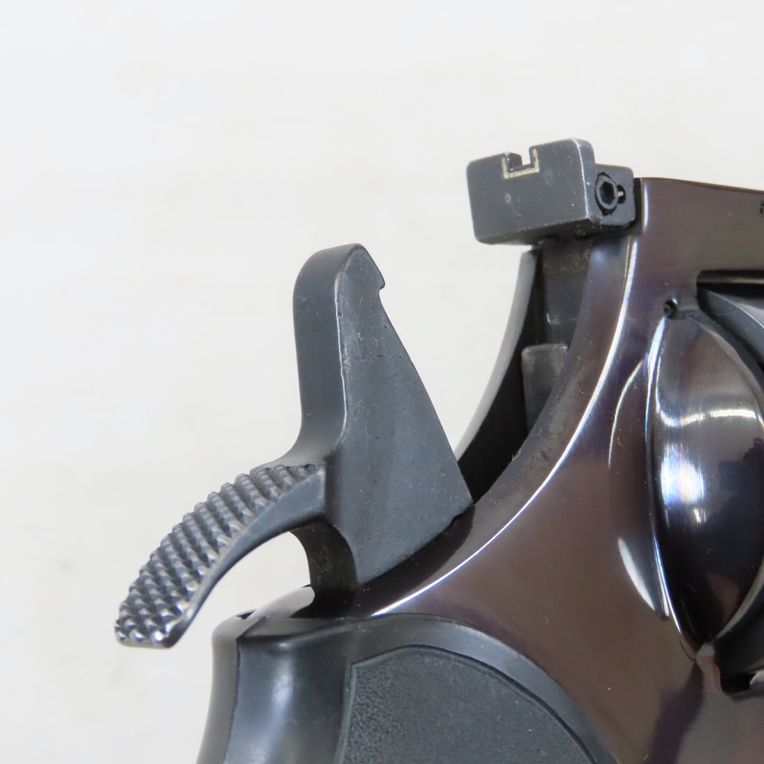 Dan Wesson .44 Mag CTG & .44 Revolver - 7