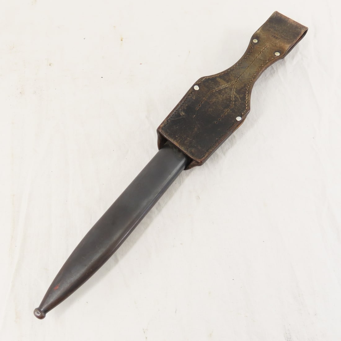 WWII Era German K98 Bayonet, Scabbard & Frog - 16