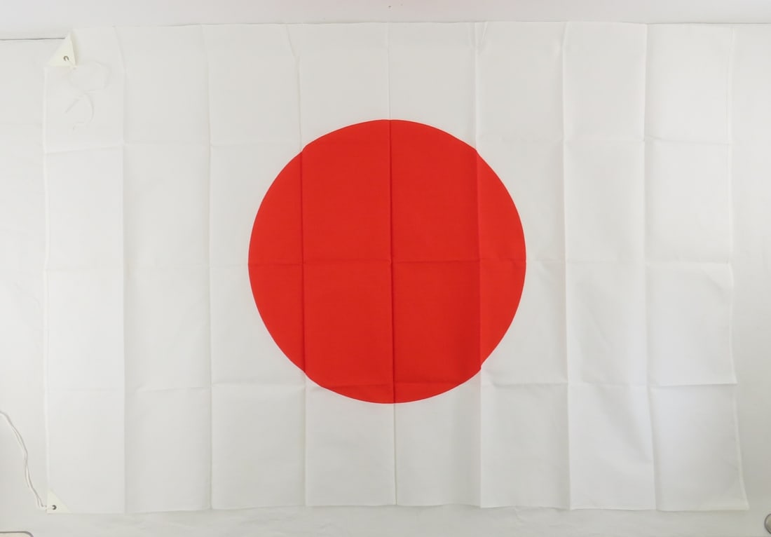 Planters Peanut Bag, South Korean Flag & More - 15