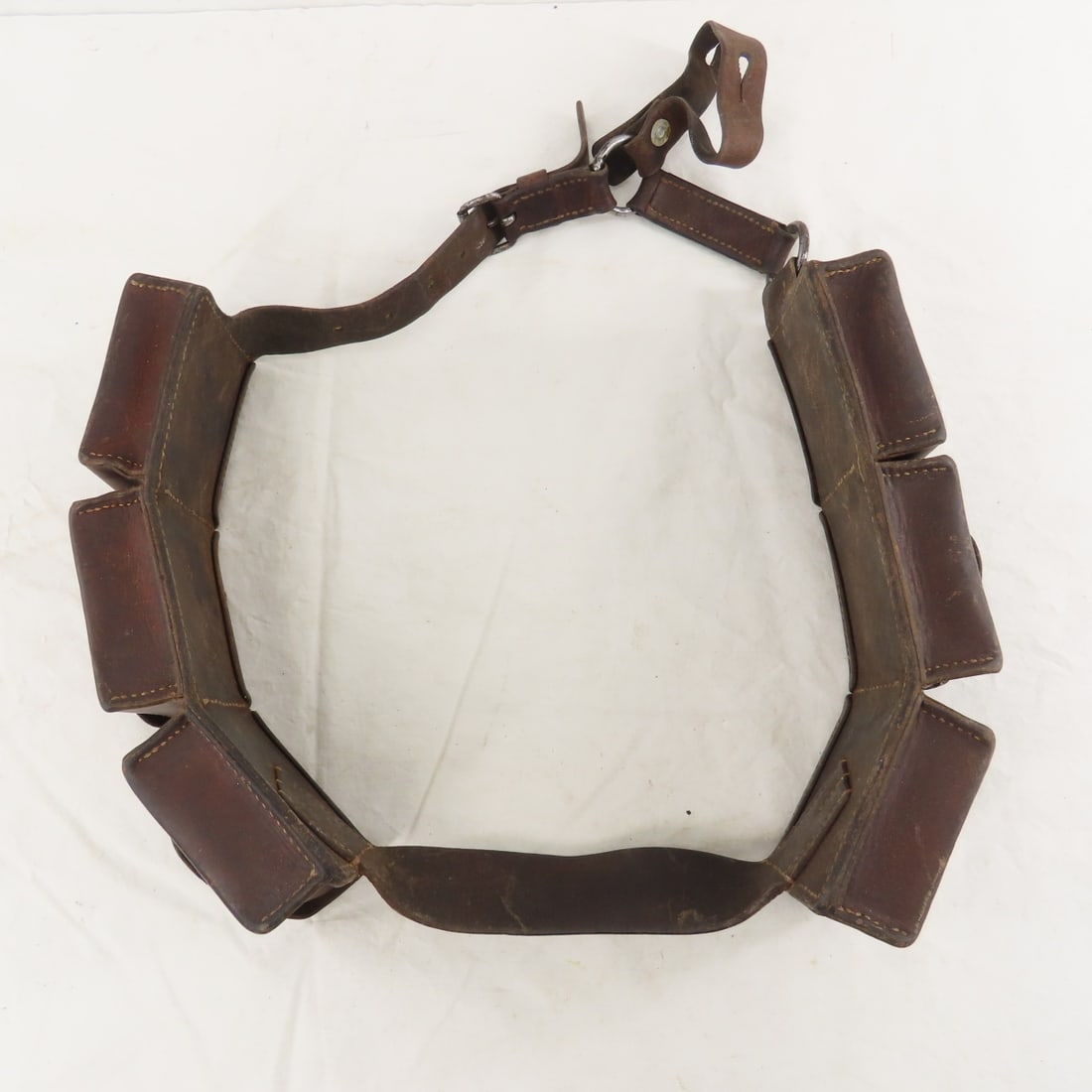 Swiss Army Cavalry leather ammo belt / 6 pouches - 11