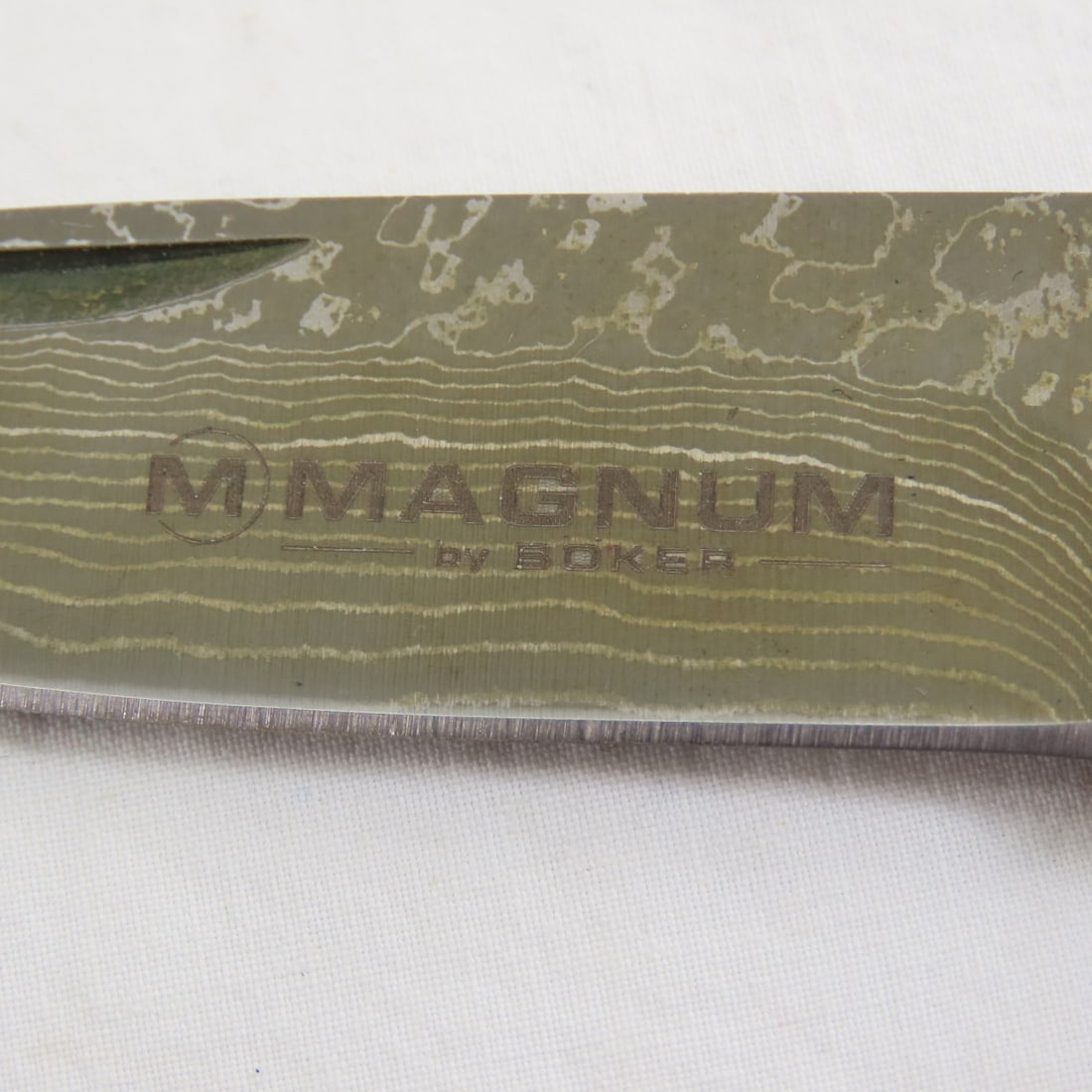 3 Boker Pocket Knives, Magnum, 0569, & BO7307 - 9