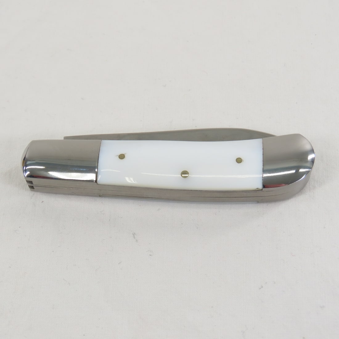 Smith & Wesson, Colt, & Browning Pocket Knives - 17