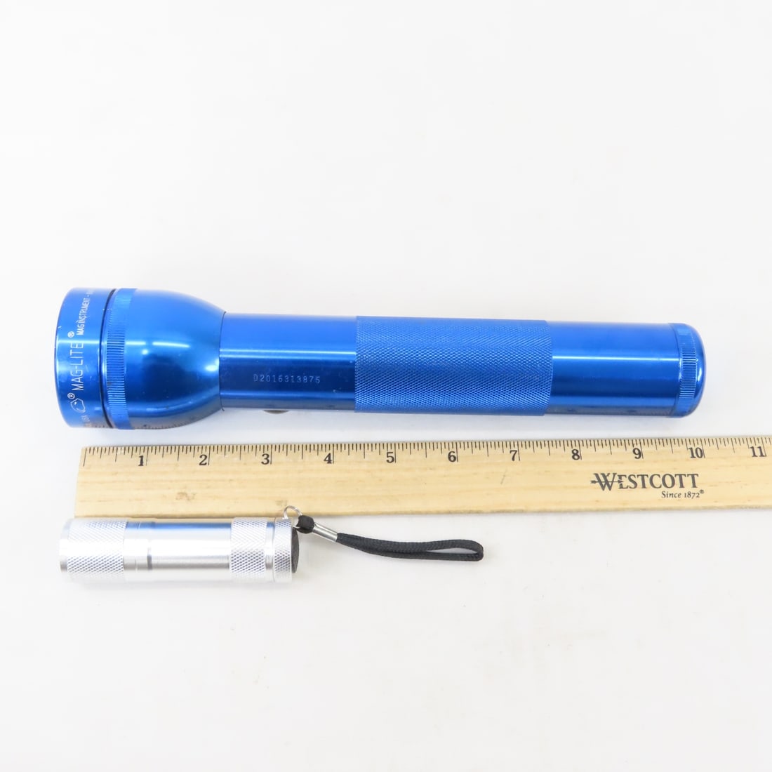 MagLite & other Utility flashlights - 16