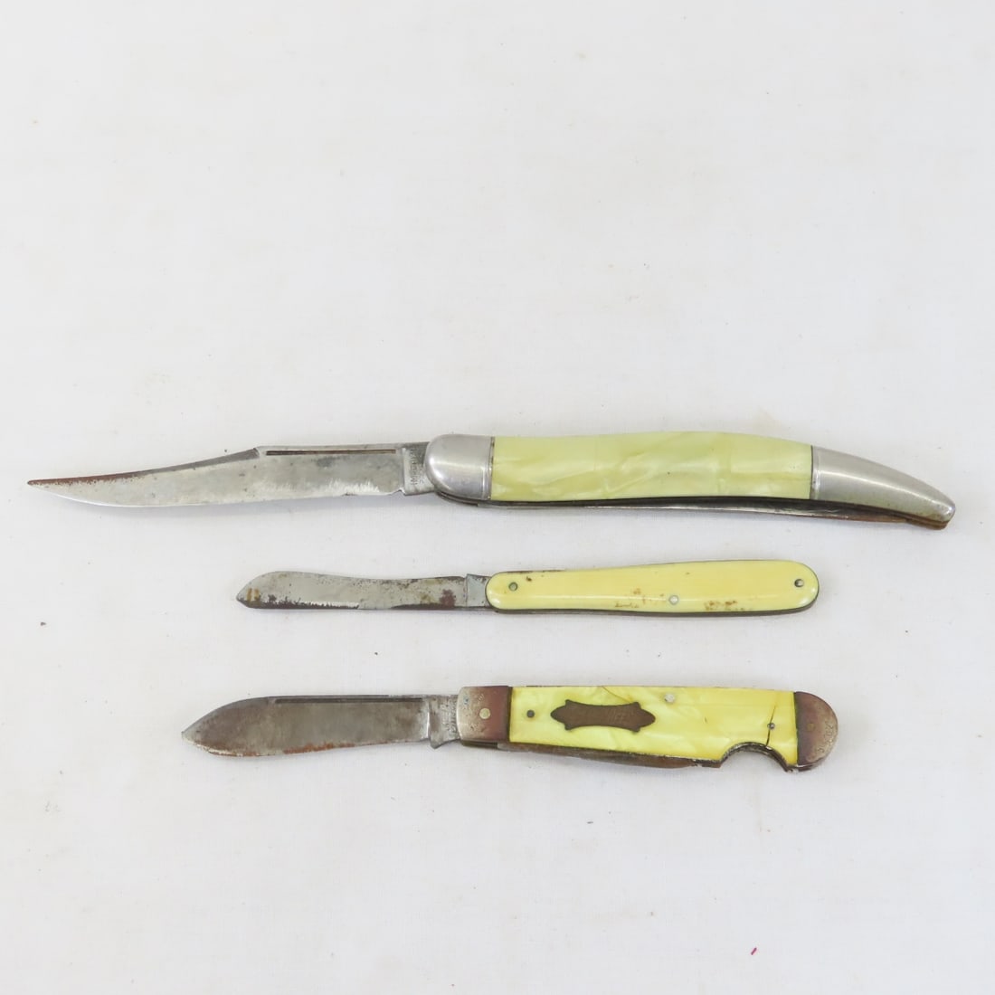 40+ Pocket Knives & Sharpening Stones - 12