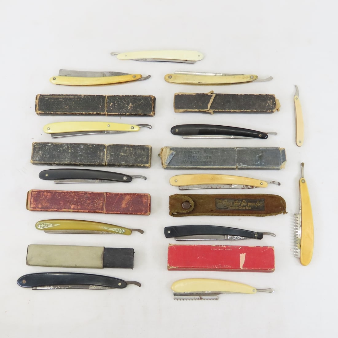 10+ Vintage Straight Razors, Frieder. Ern & Others (1 of 18)