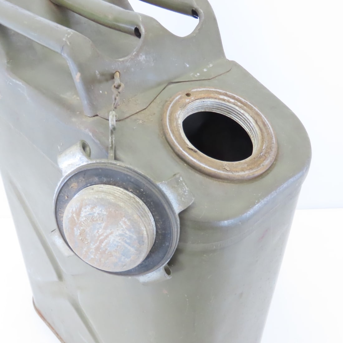 Vintage US Military 5 Gallon Jerry Can - 4
