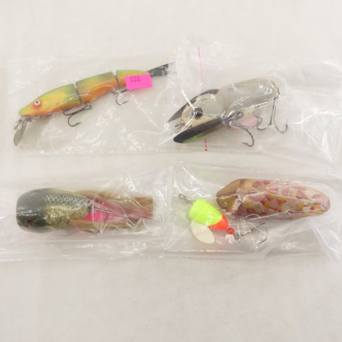20+ Vintage Fishing Lures, Hula Popper, Lazy Ike - 7