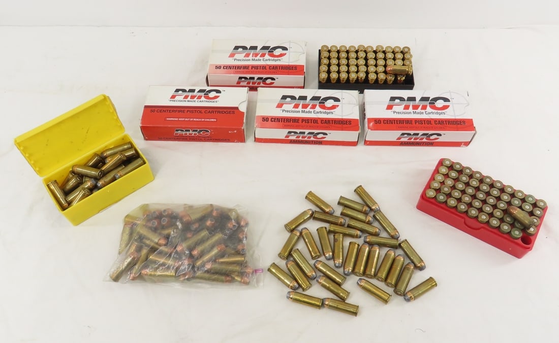 325 Rounds 45 Auto, Colt Ammunition, Some Reload: 325 Rounds 45 Auto, Colt Ammunition, Some Reload - Lot Size: 12 x 10 x 5", 16 lbs All information and photos are intended to be as accurate as possible, but errors are possible. No item may be