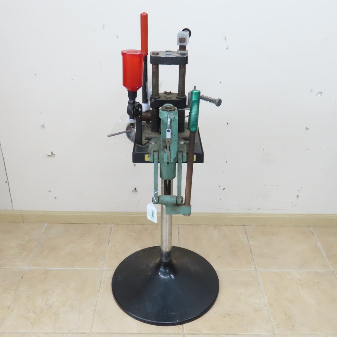 RCBS Rock Chucker Reloading Press with Stand (1 of 13)