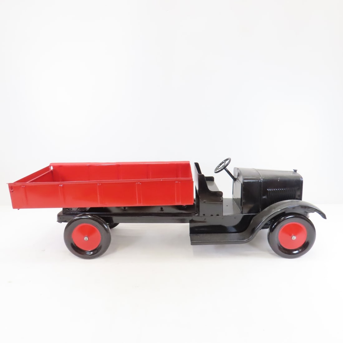 Keystone Packard Open Cab Dump Truck Restored - 6