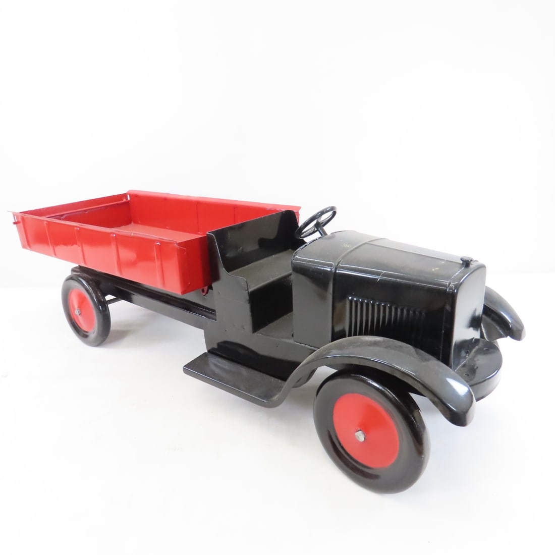Keystone Packard Open Cab Dump Truck Restored - 7