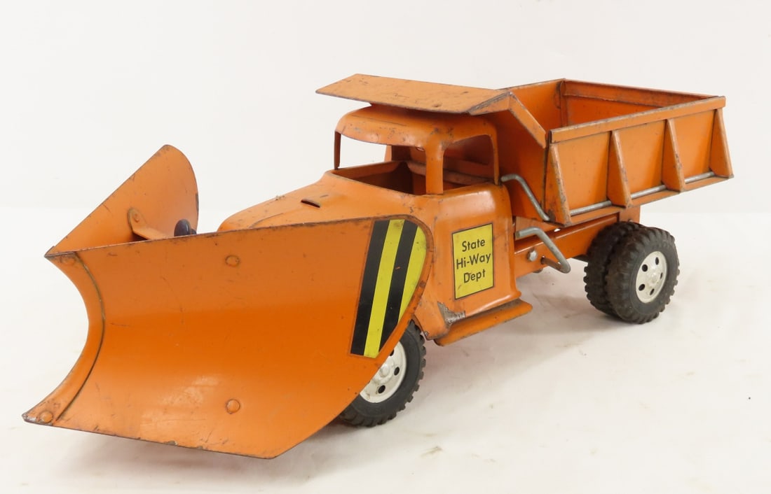 Tonka State Hi-Way Dept Dump Truck with Plow (1 of 15)