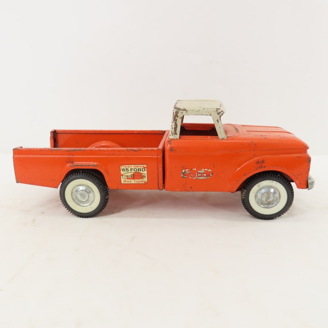 1965 Ford Twin l Beam promo pickup truck - 6