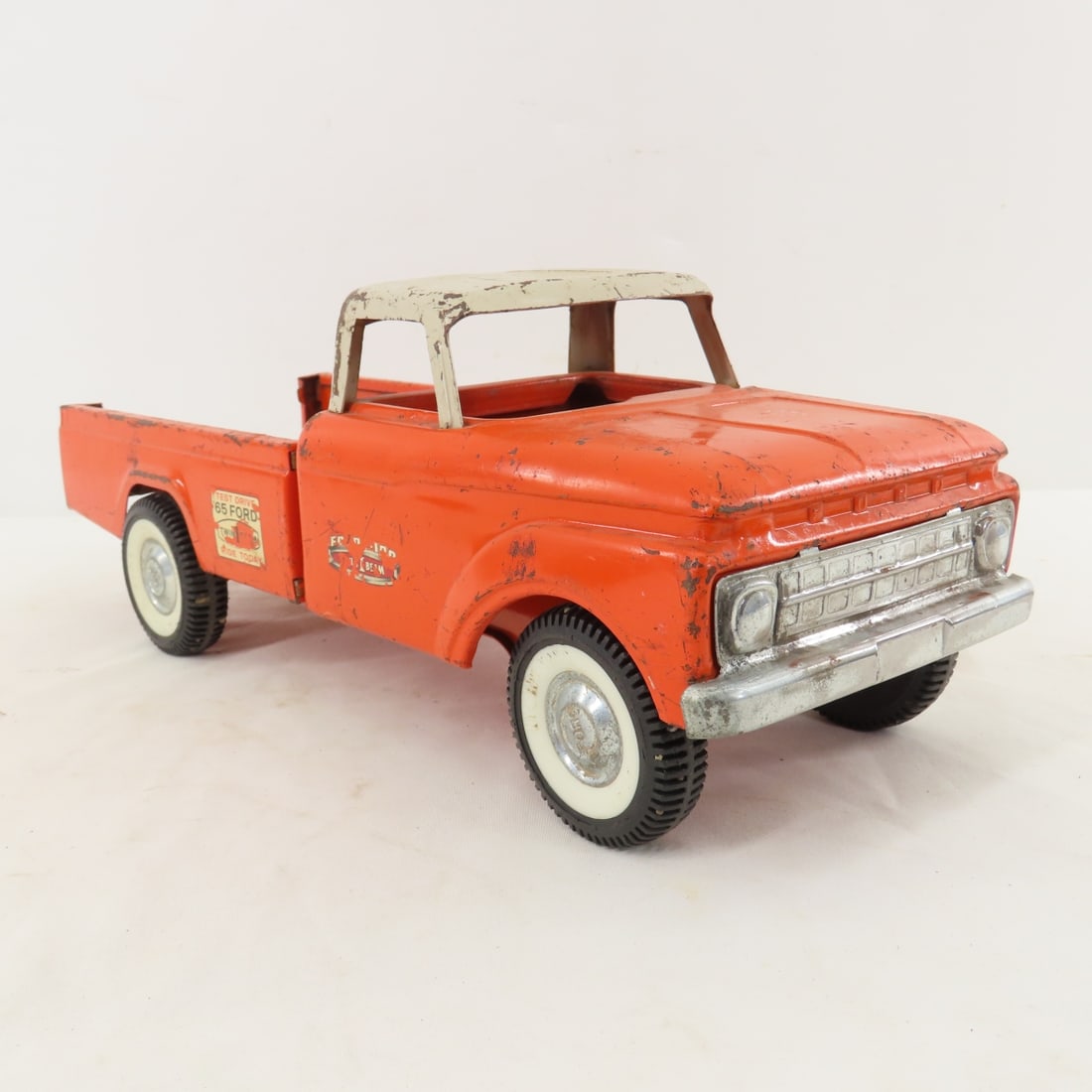 1965 Ford Twin l Beam promo pickup truck - 7