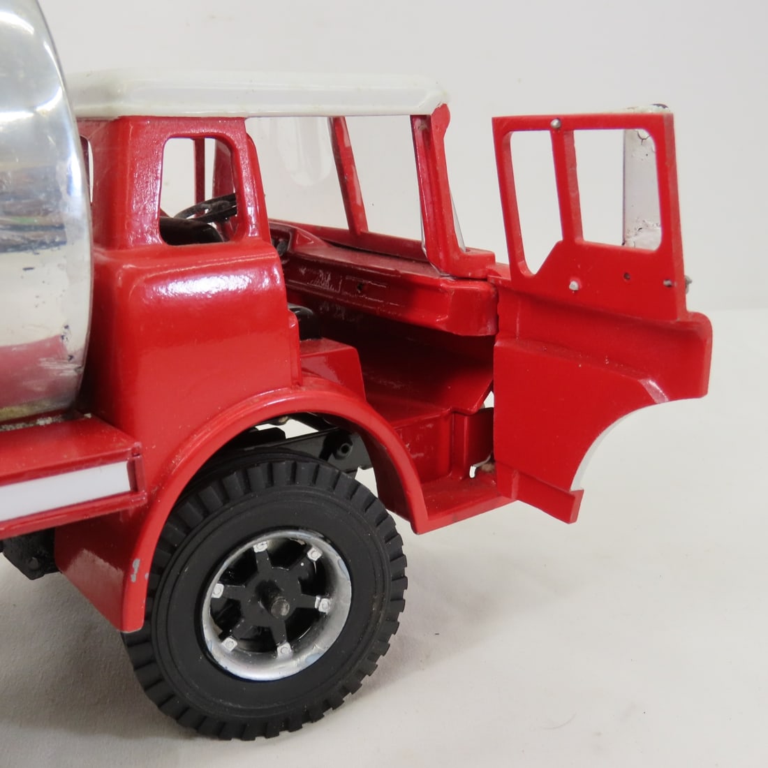 Custom Built Tanker Truck - 12