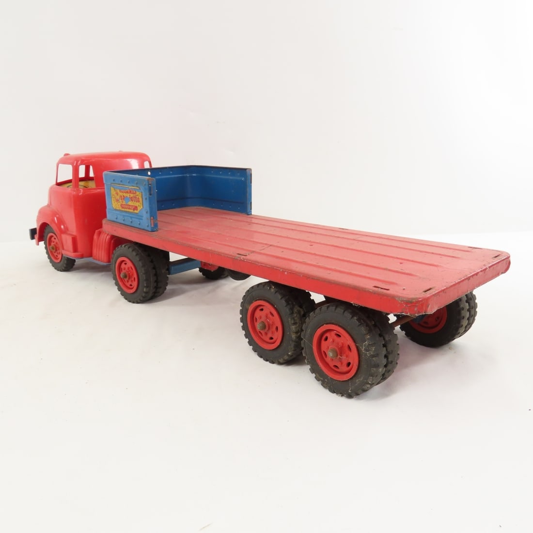 Wyandotte Plastic Cab-Over Truck & Metal Trailer - 3