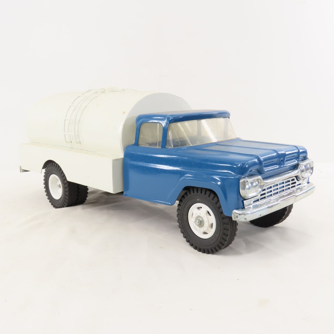 Nylint Custom Built Tank Truck - 7