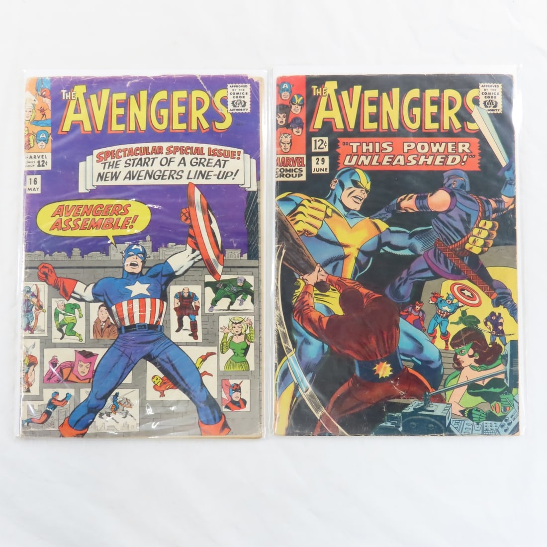 22 The Avengers Bronze Age Comics - 2