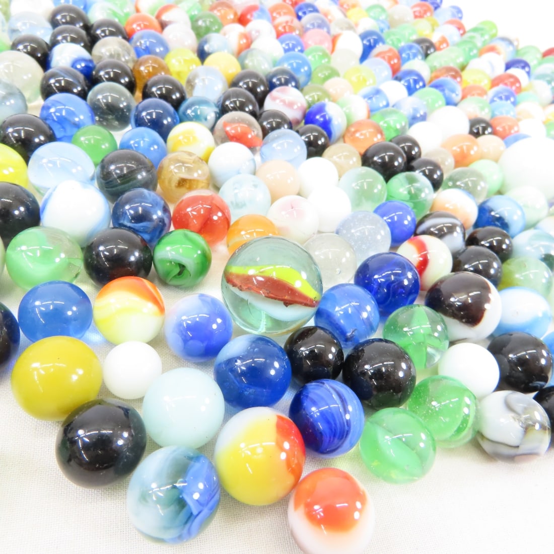 5 lbs Bulk Glass Marbles & Shoot-A-Loop Toy - 3