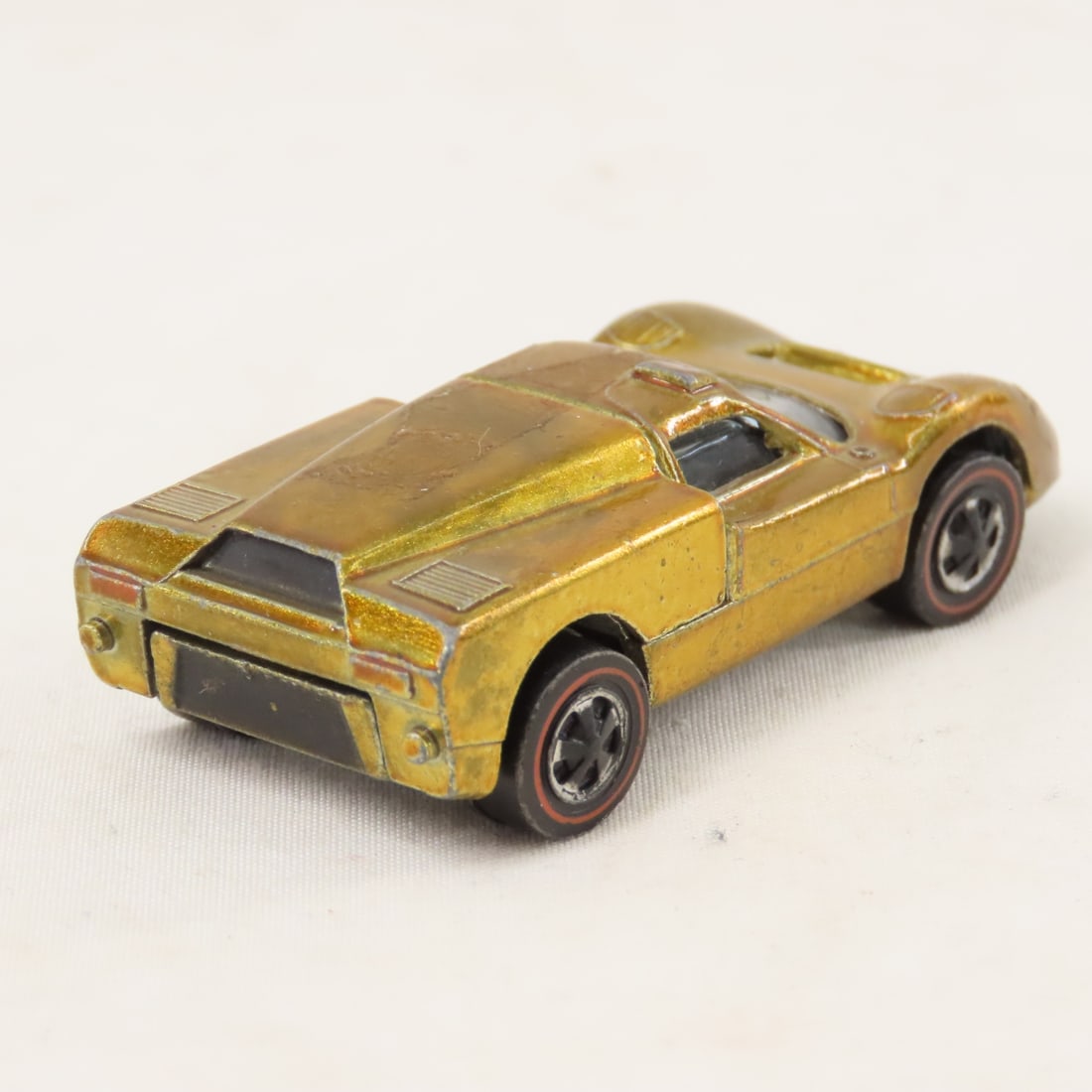 Hot Wheels Redline Ford J-Car in Gold - 3
