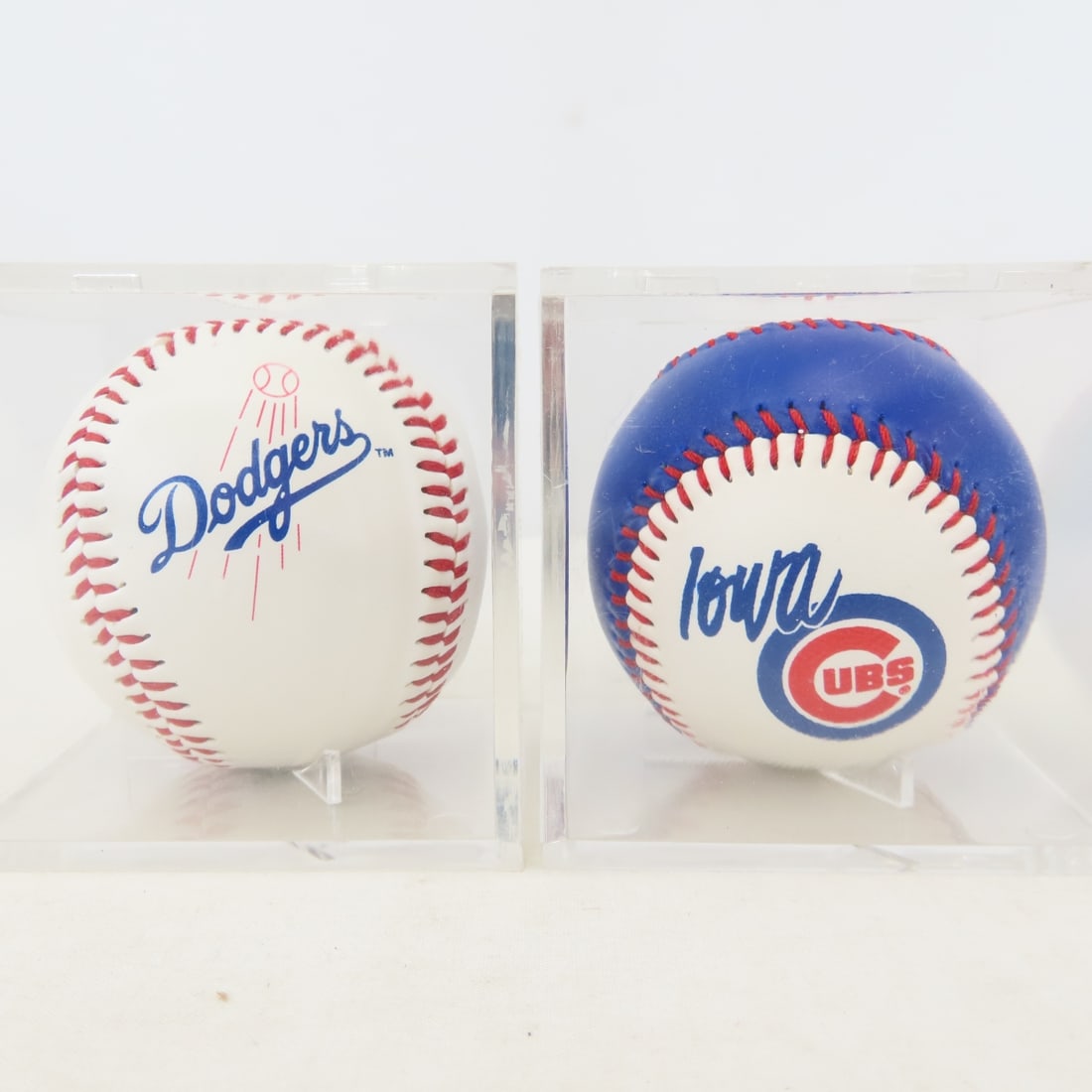 11 MLB & 9 Non MLB Baseballs- Fotoballs & Others - 10