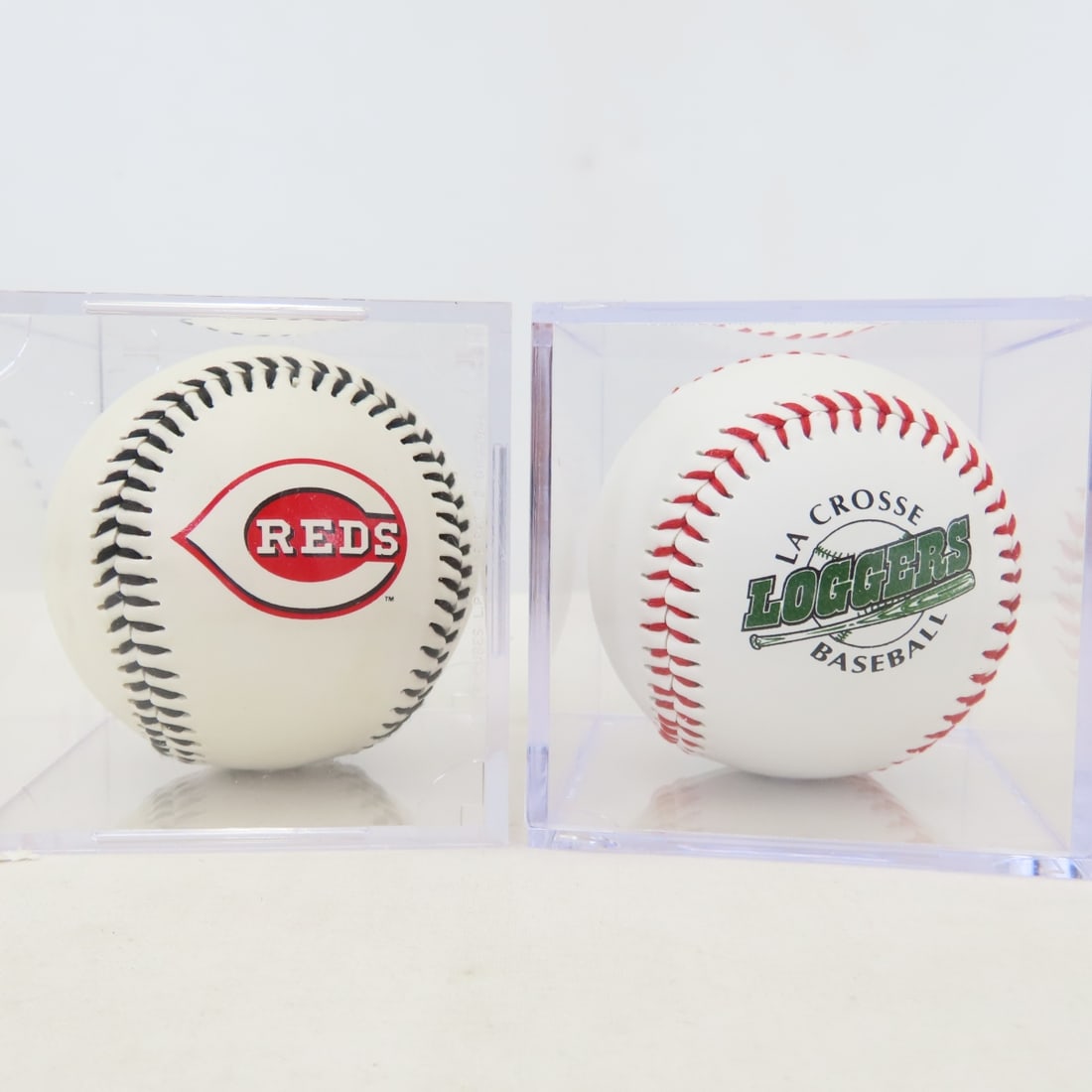 11 MLB & 9 Non MLB Baseballs- Fotoballs & Others - 11