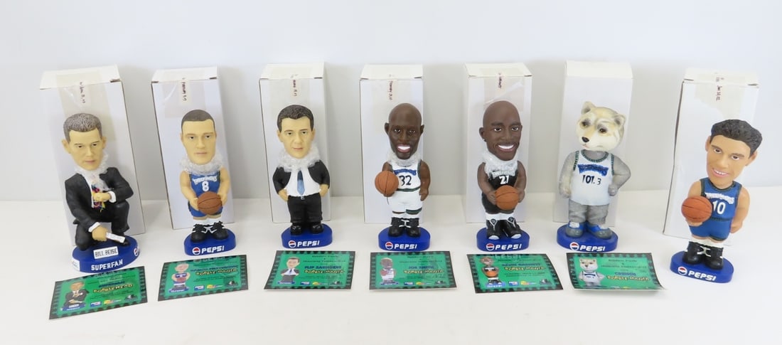 7 MN Timberwolves 2002-2003 Dobble Bobbles (1 of 17)