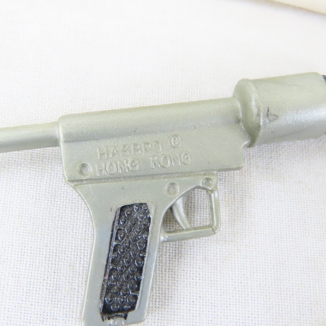 Vintage GI Joe locker with weapons & booklets - 5