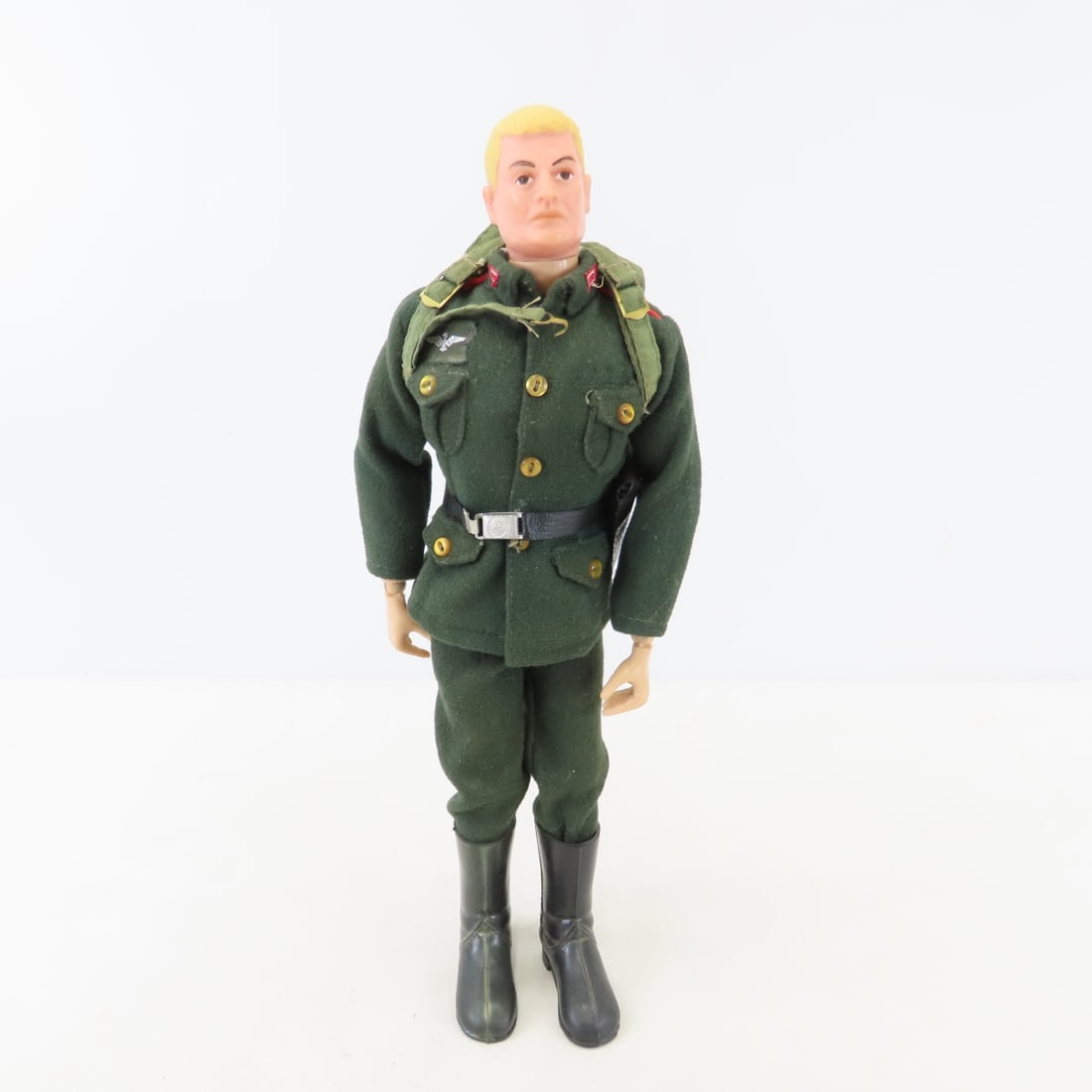 5 Vintage & Modern GI Joe Action Figures - 16