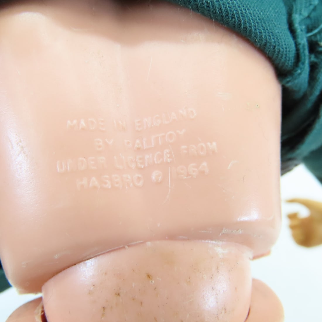 5 Vintage & Modern GI Joe Action Figures - 9