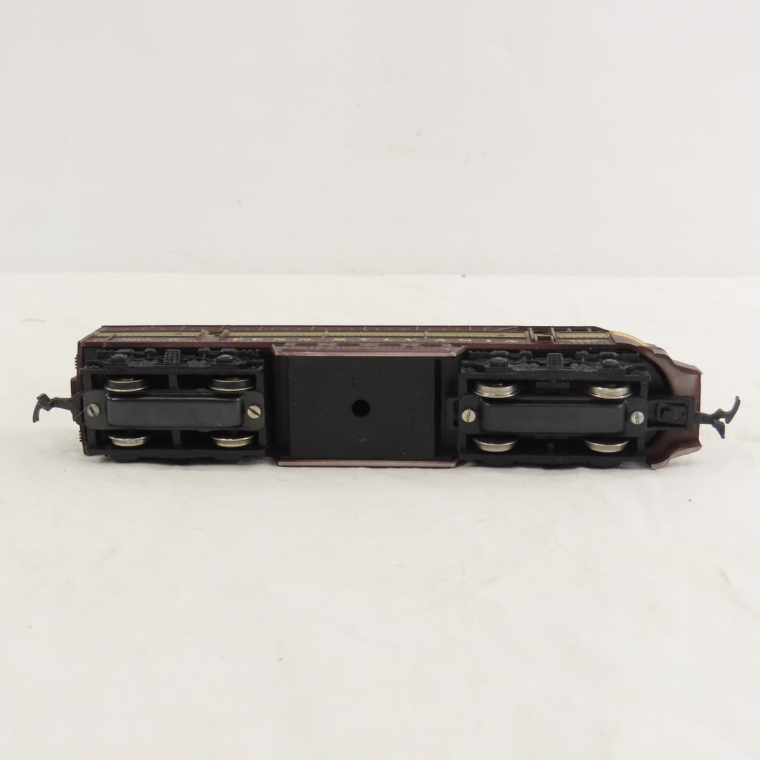 AHM Pennsylvania HO Train Passenger Set - 4