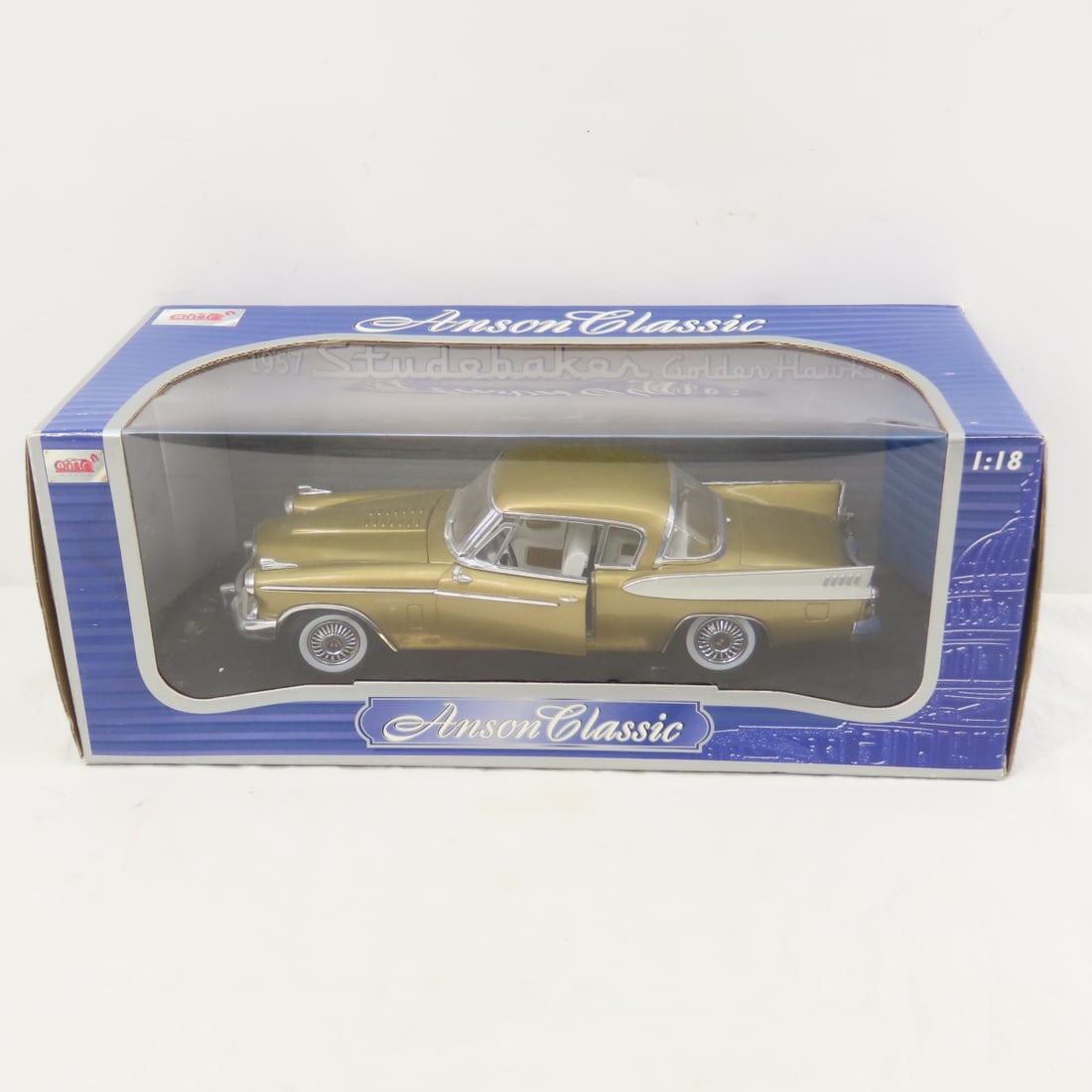 6 DieCast 1:18 Scale Cars, Maisto, American Muscle - 11
