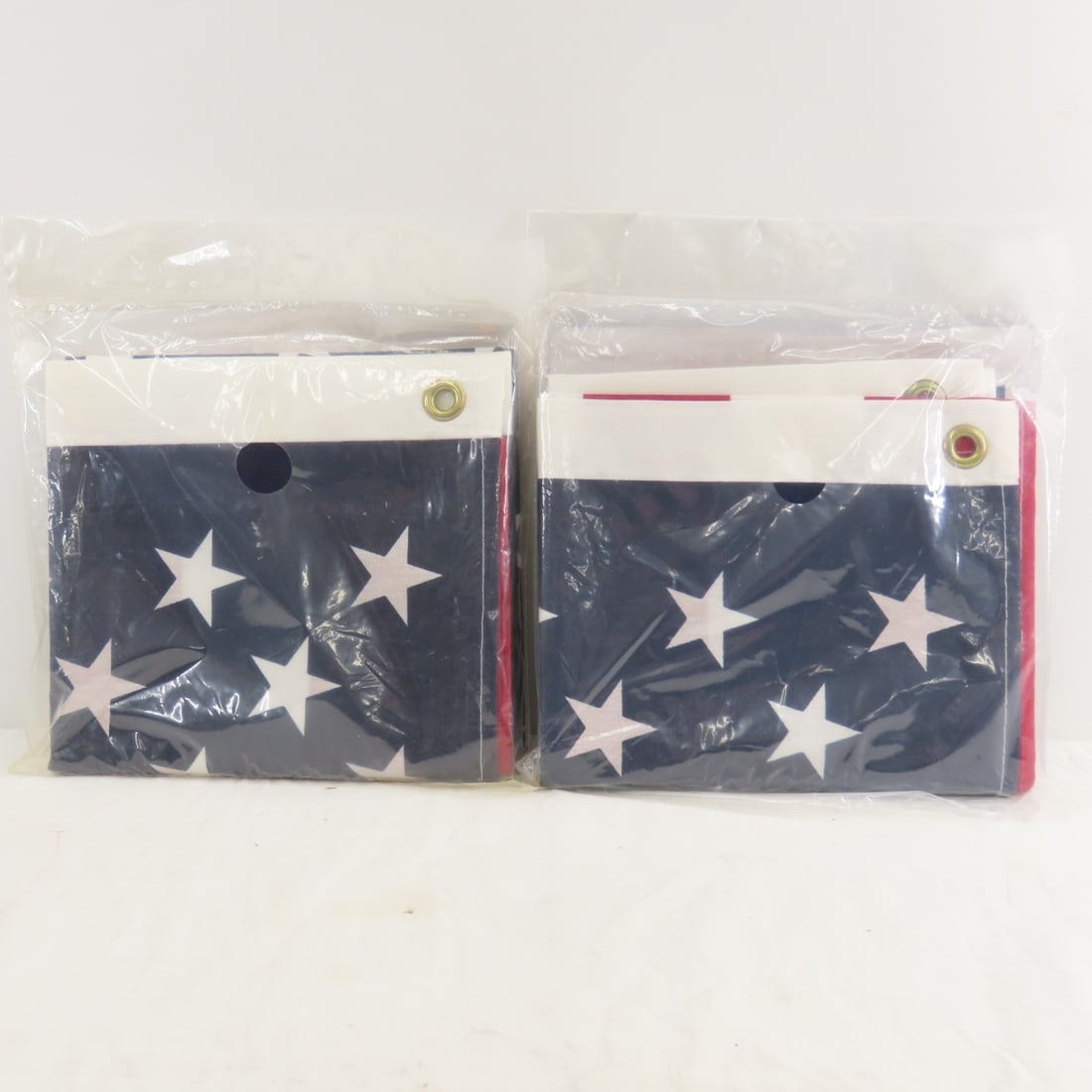US Flags, Plastic Storage Boxes, Beach Ball - 3