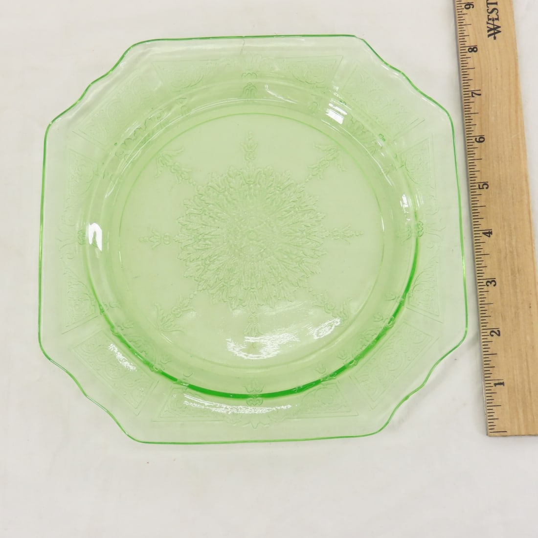 28pc Hocking Green Uranium Glass Princess Pattern - 11