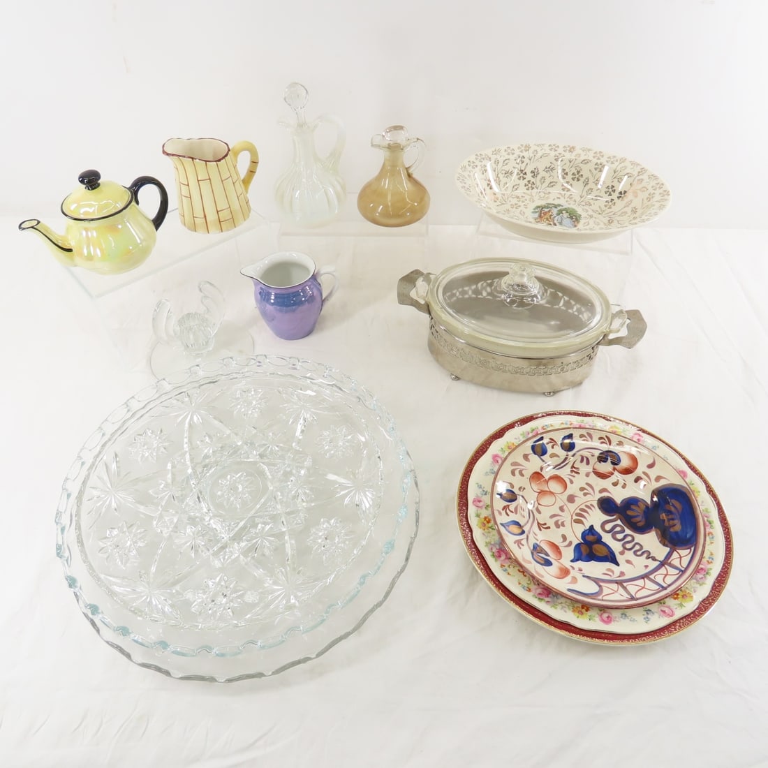Plates, Creamers, Pyrex Casserole & More (1 of 20)