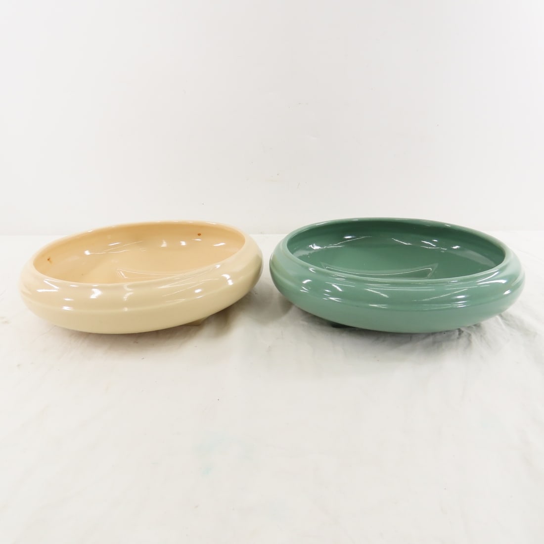 Vintage Abingdon Round Planters & Console Bowls - 10