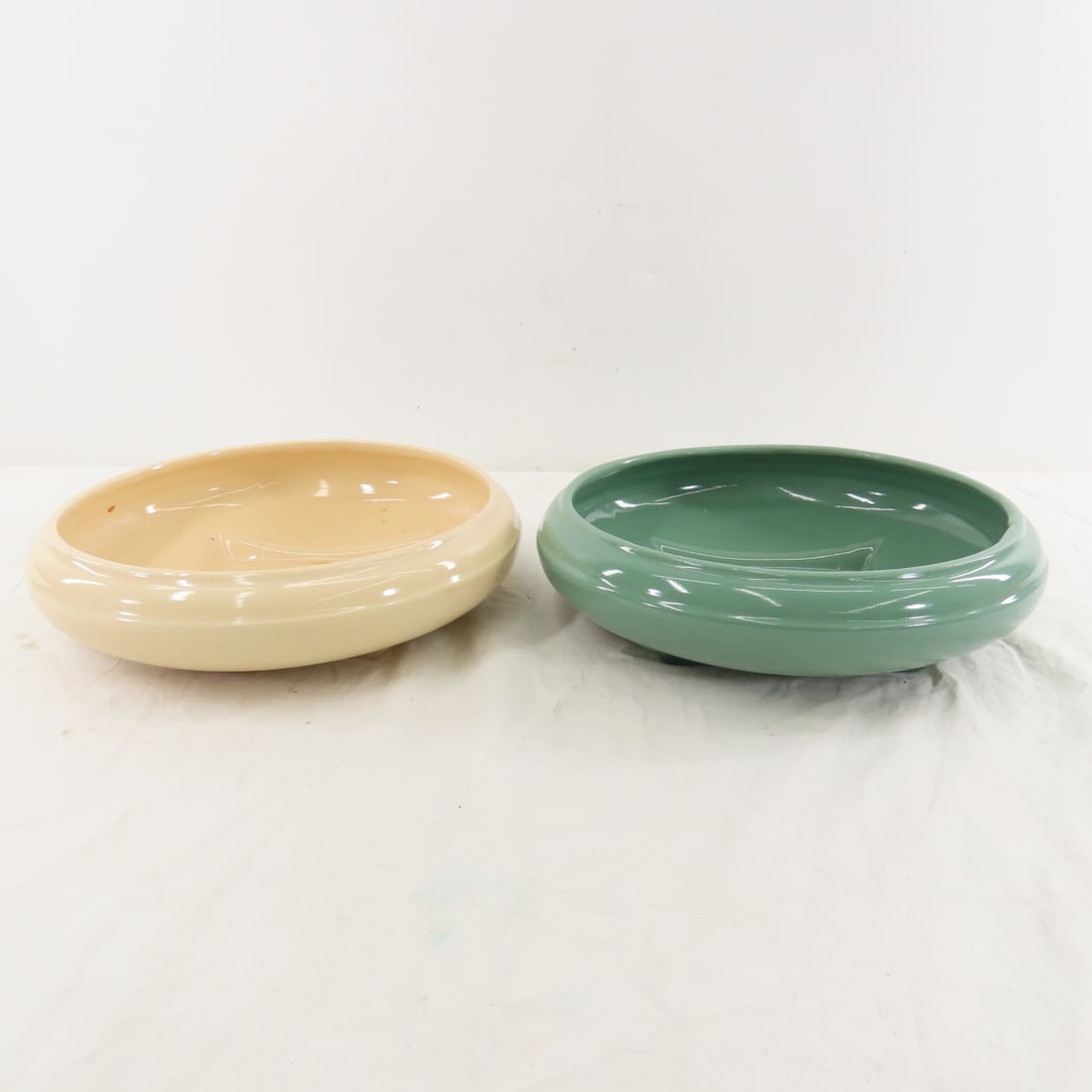 Vintage Abingdon Round Planters & Console Bowls - 11