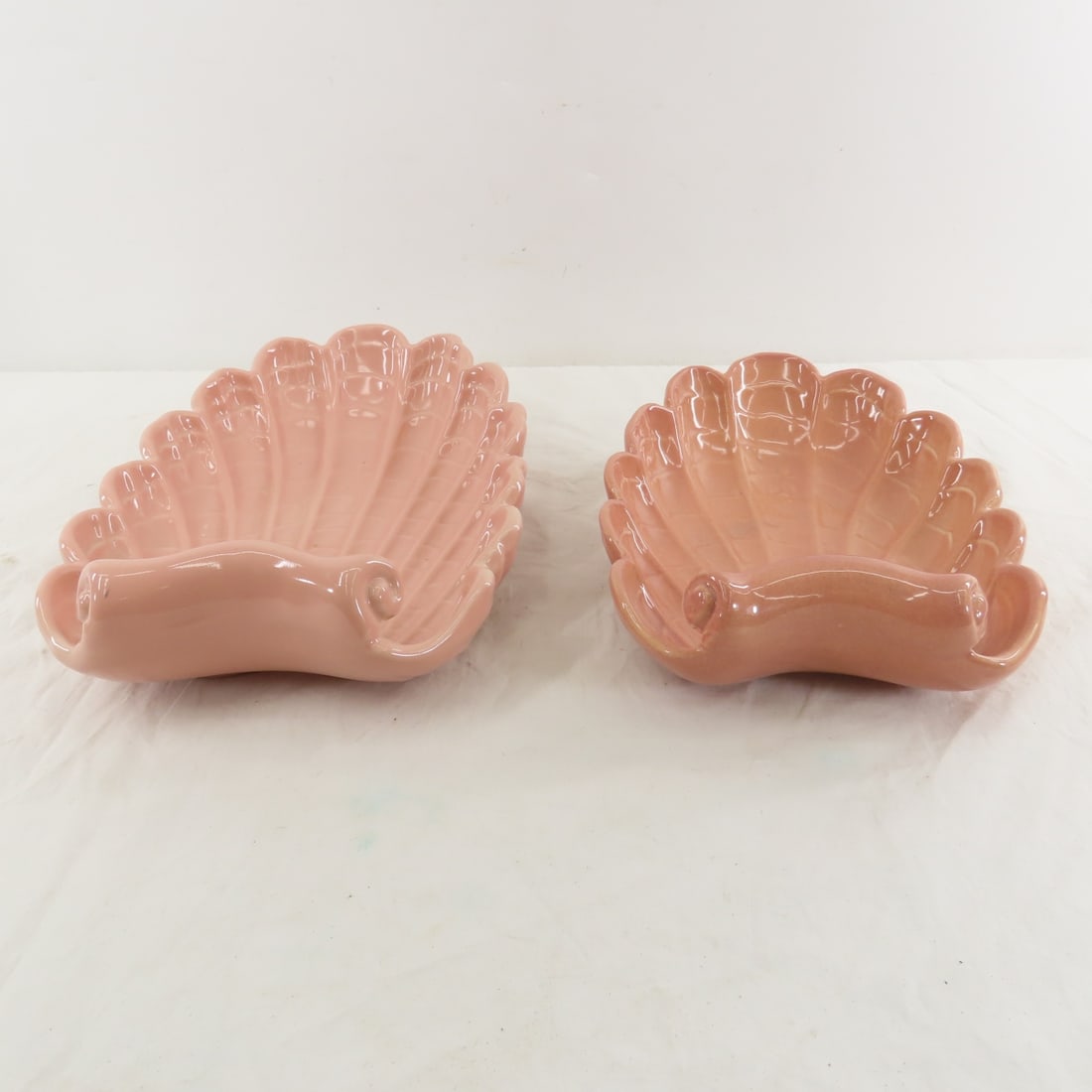 Vintage Abingdon Round Planters & Console Bowls - 3