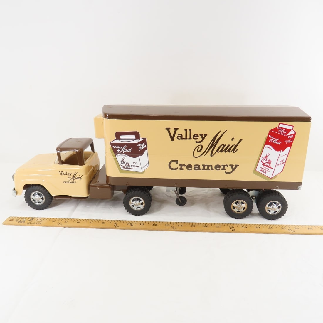 Custom Tonka Valley Maid Creamery Truck & Trailer - 2