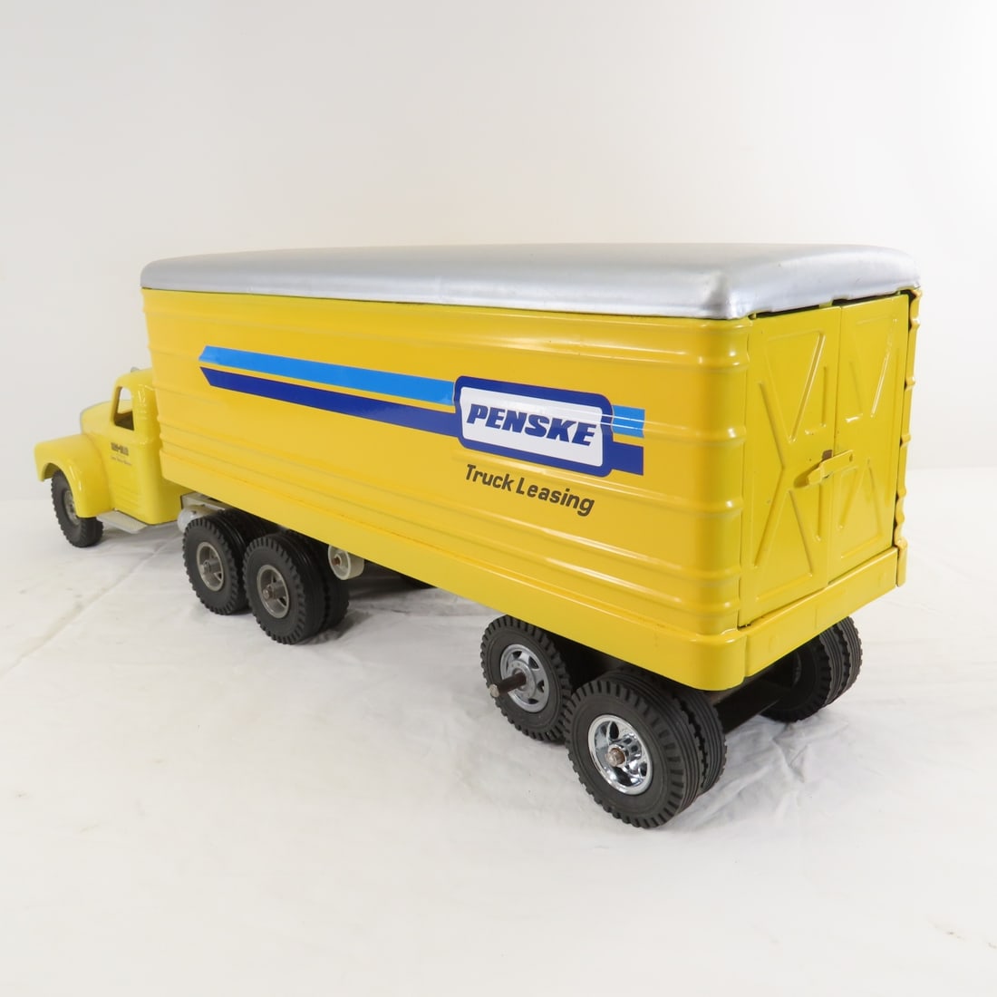 Smith Miller Mack Truck & Penske Trailer Restored - 3