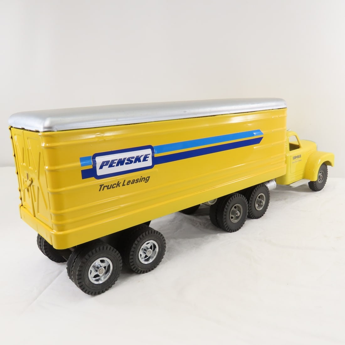 Smith Miller Mack Truck & Penske Trailer Restored - 5