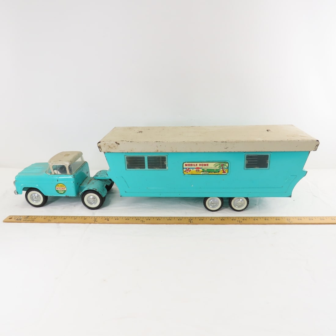1960's Nylint No. 6600 Turquoise Mobile Home - 2