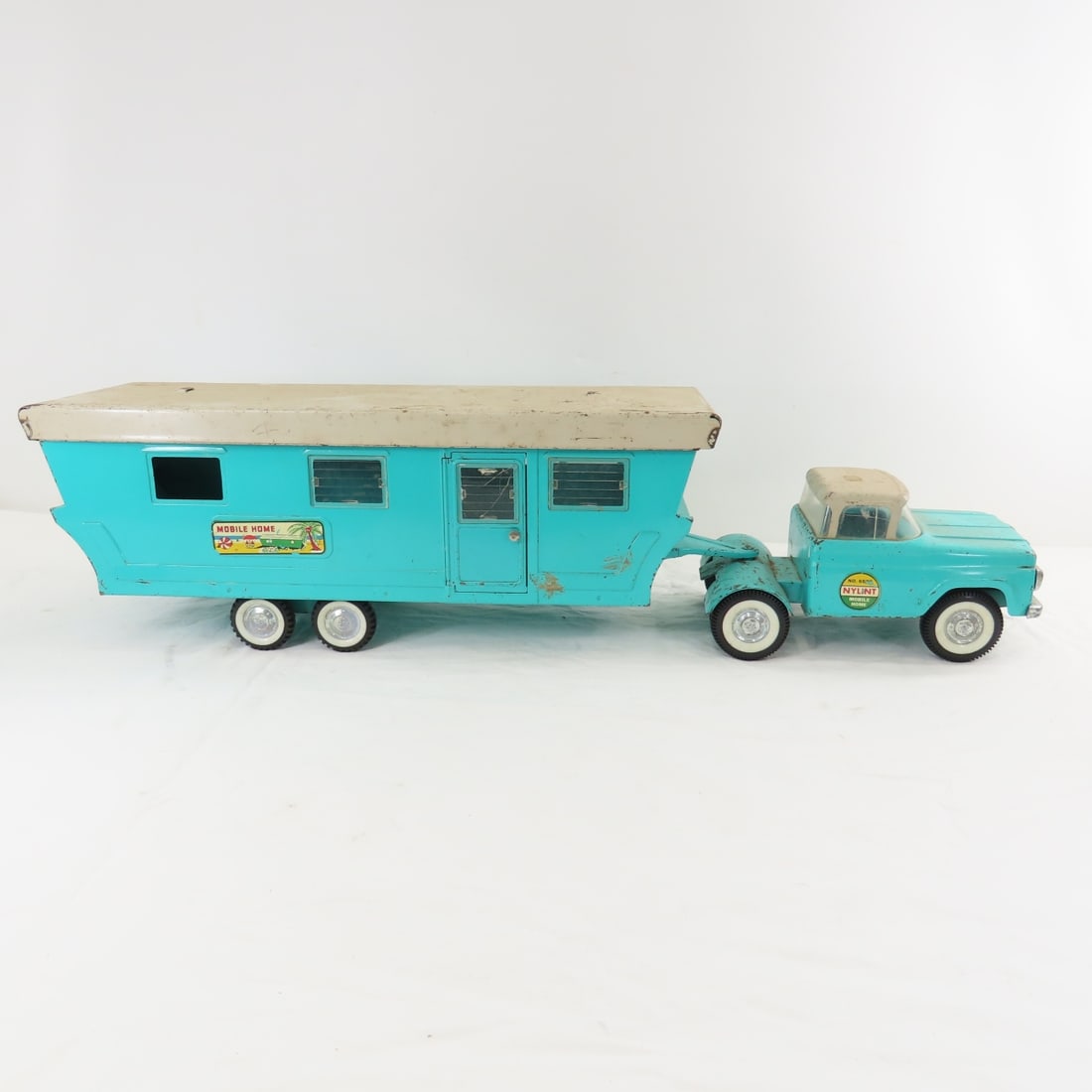 1960's Nylint No. 6600 Turquoise Mobile Home - 6