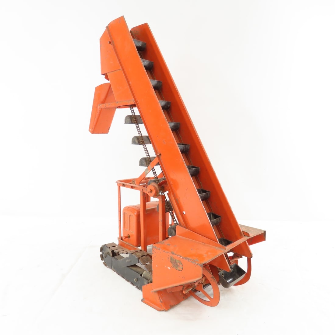 1950's Doepke Model Toys Barber Greene Sand Loader - 3