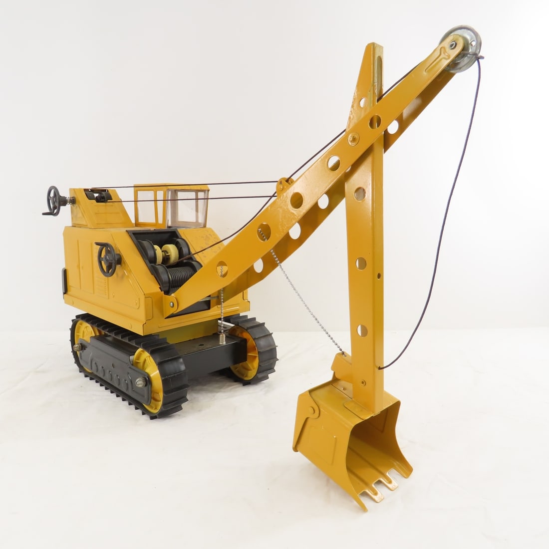 Nylint Steam Shovel Restored - 7