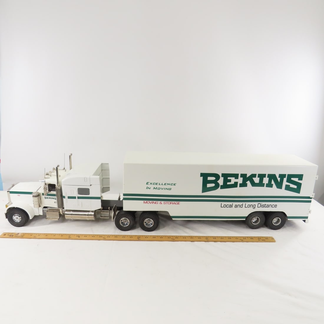 M&J Truck and Scratch Built Bekins Trailer - 2