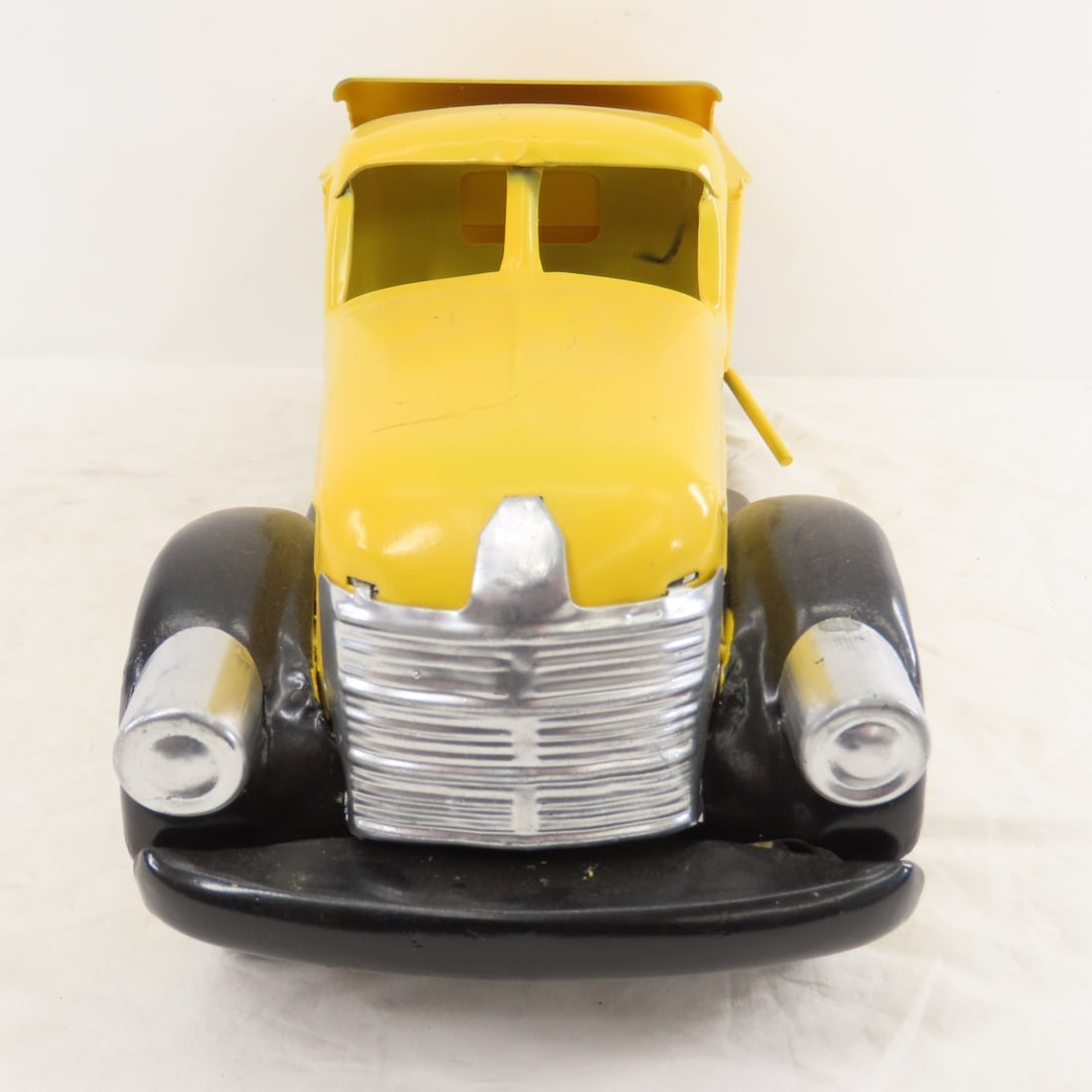 1940's Buddy L Farm Supplies Dump Truck Restored - 9