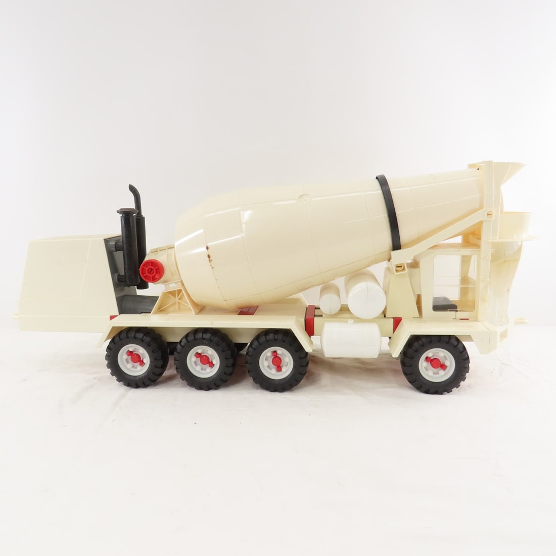 1970's Quercetti Zeke's Truck Plastic Cement Mixer - 6