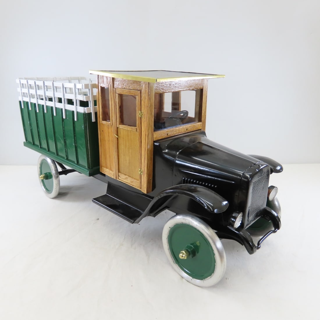 Buddy L Dump Baggage Truck Restored with Wood Cab - 7