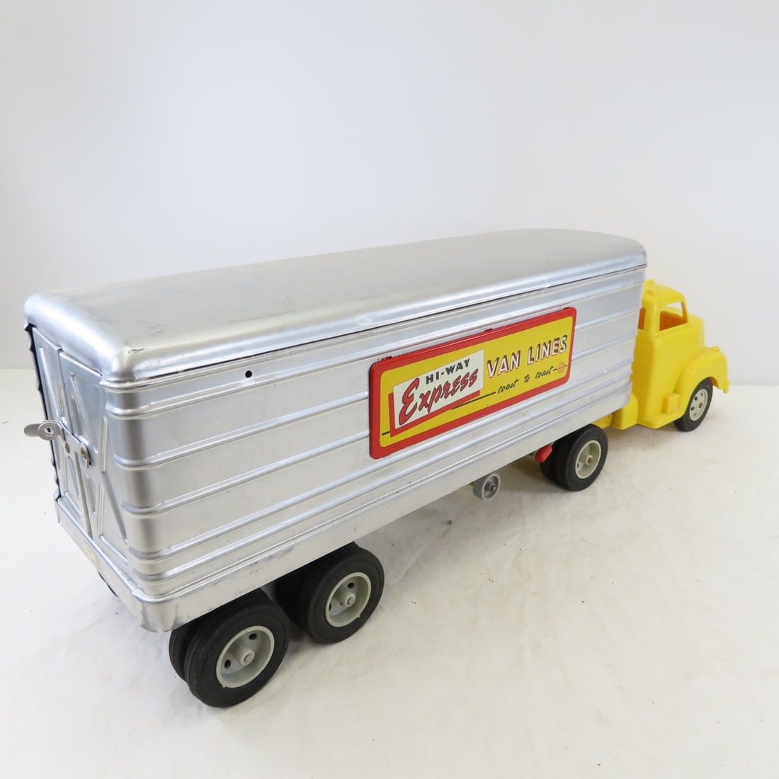 MARX Truck & HI-WAY Express MARX Trailer Restored - 5